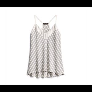 🆕 Laila Jayde Gray/White V Neck Knit Top XL